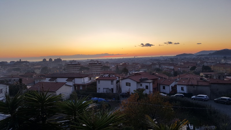 House in Massa with sea view