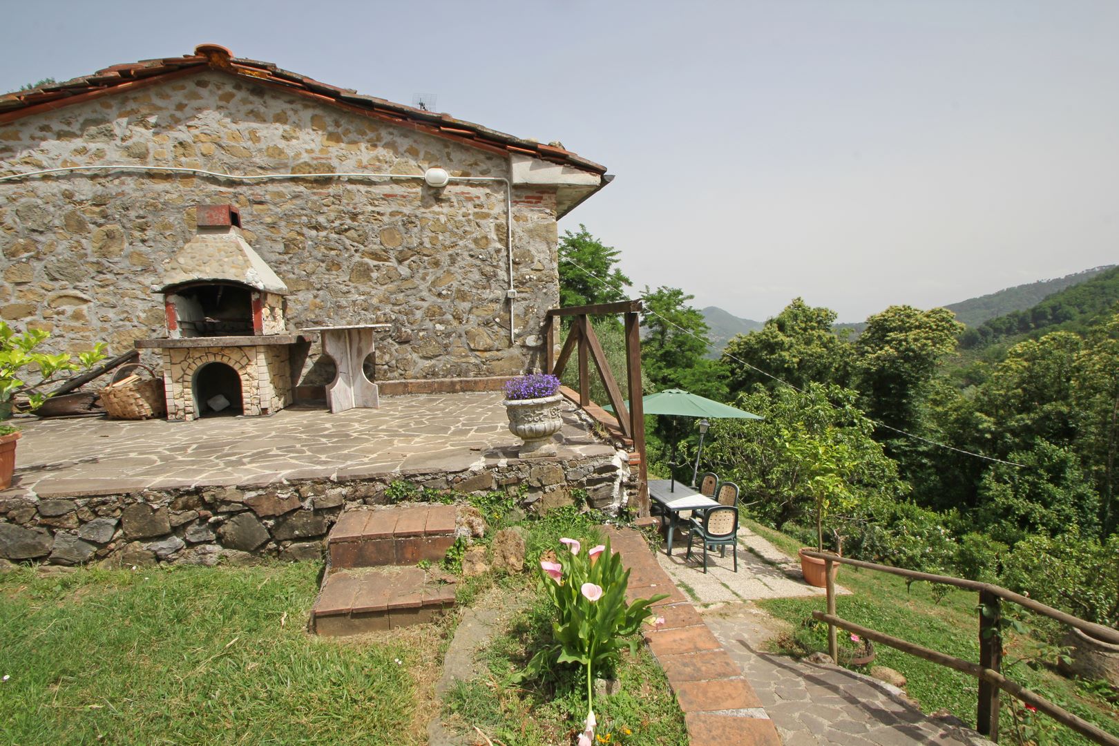 3 kamenné domy v Garfagnaně