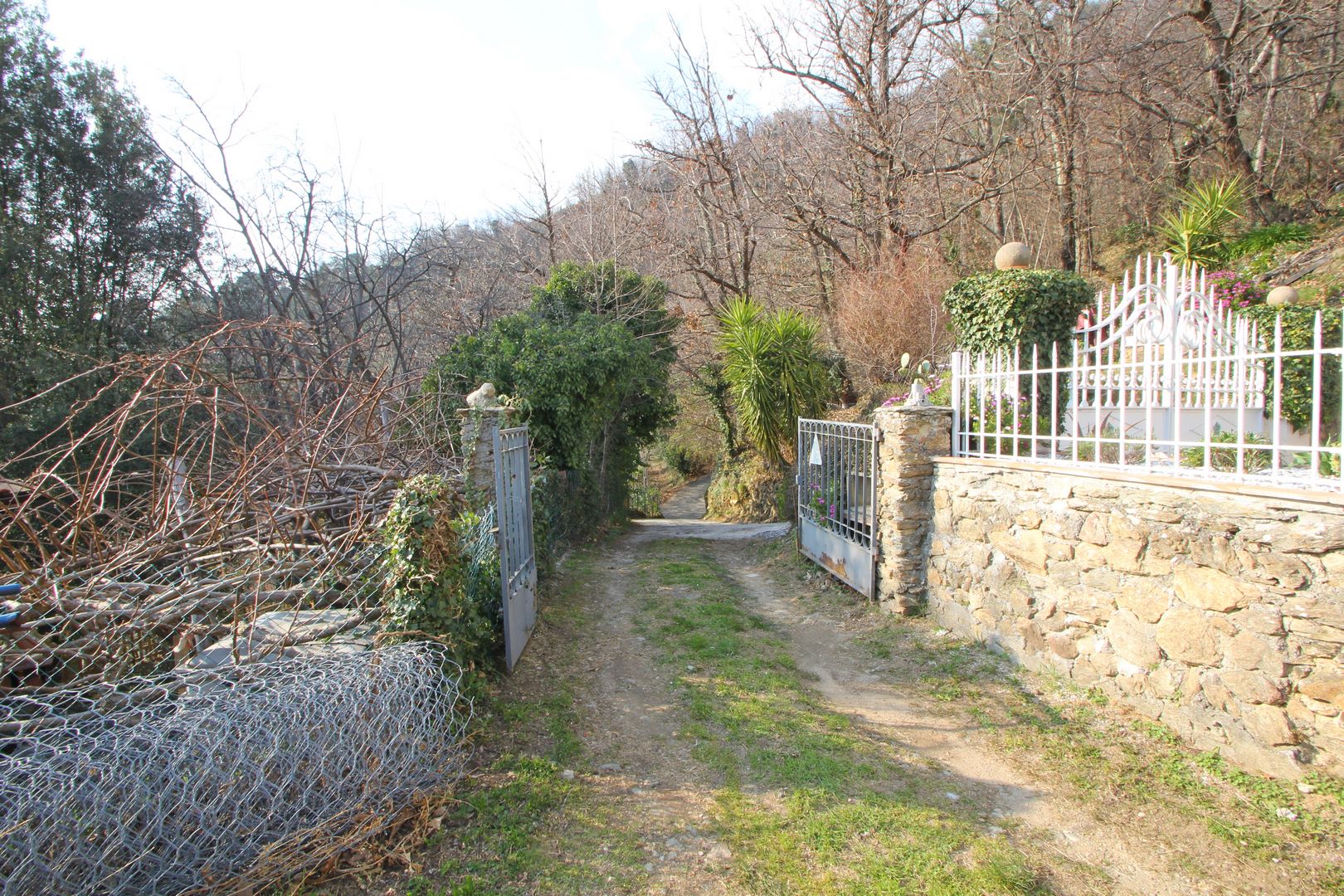 Rustic Stone House in Giustagnana – Sea View & Garden