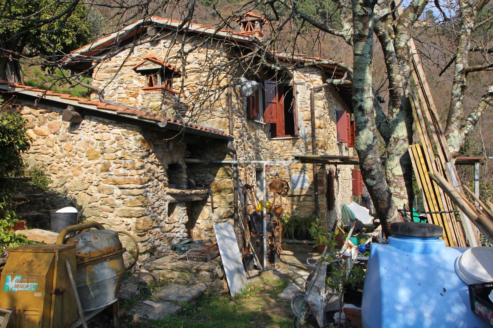Rustic Stone House in Giustagnana – Sea View & Garden