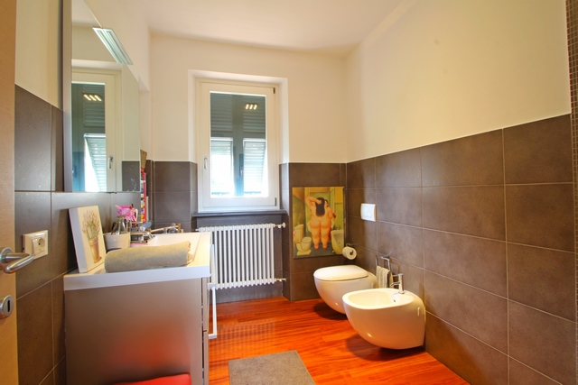 Incantevole Casa con Giardino Vicino a Fosdinovo – Terrazza con Vista Mare