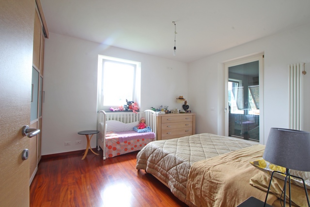 Incantevole Casa con Giardino Vicino a Fosdinovo – Terrazza con Vista Mare