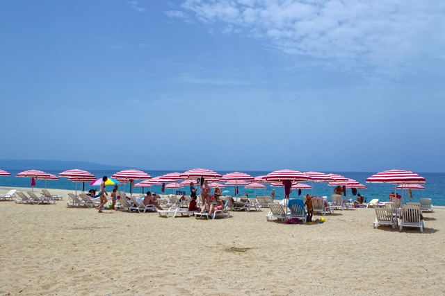 House near beach in Pizzo