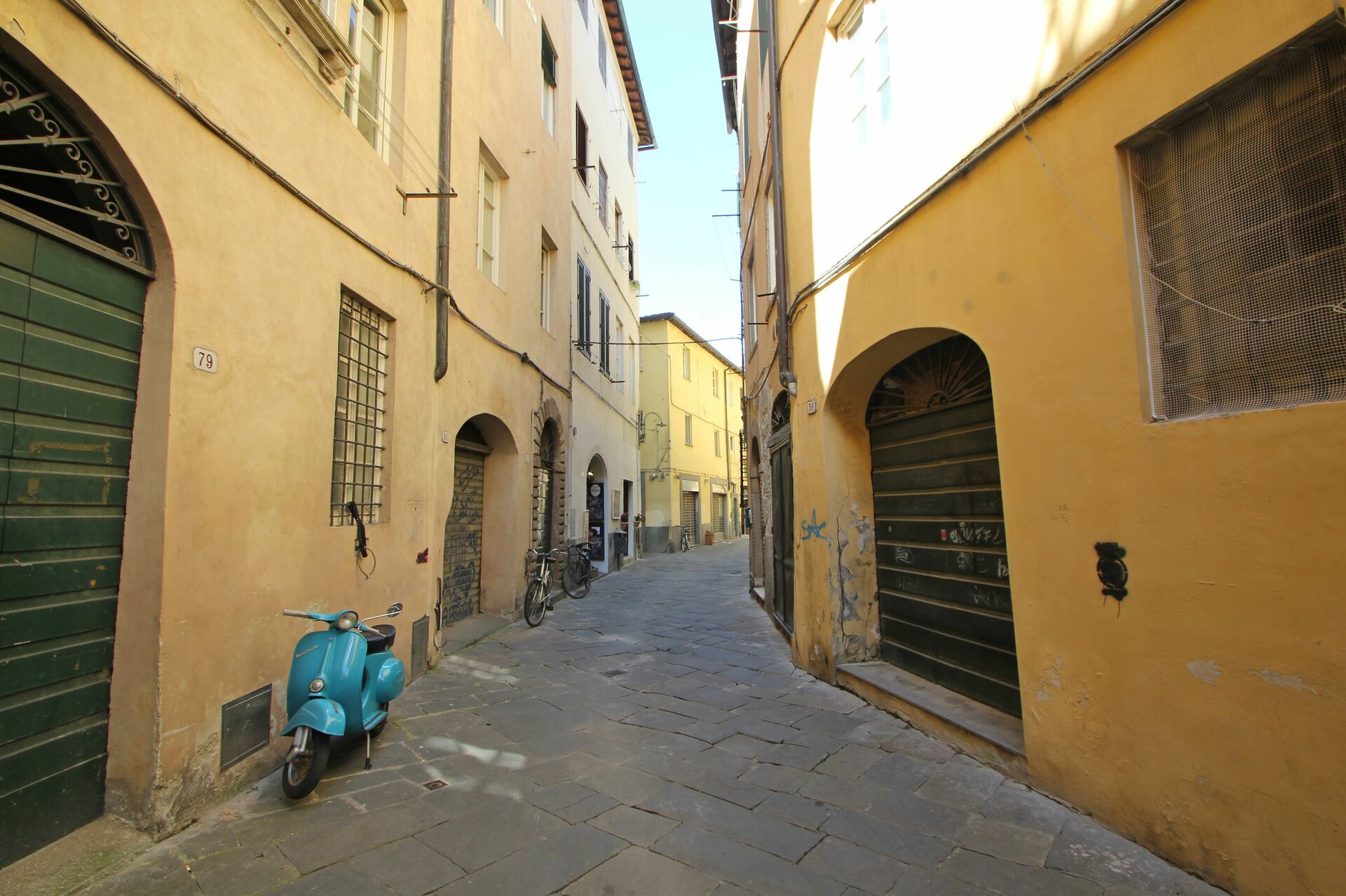 Restored flat in Lucca