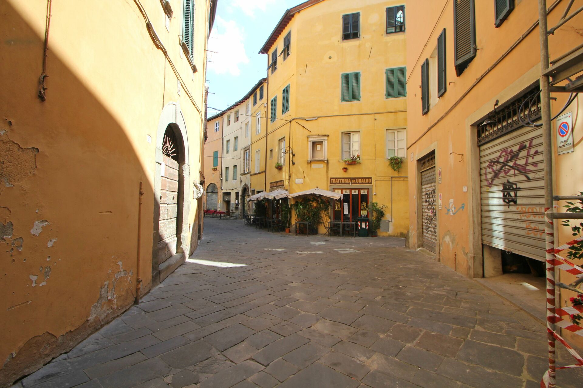 Restored flat in Lucca