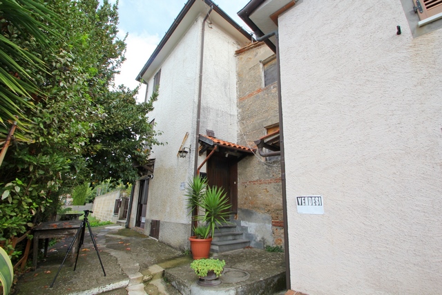 Rustic Stone Houses Above Pietrasanta with Courtyard