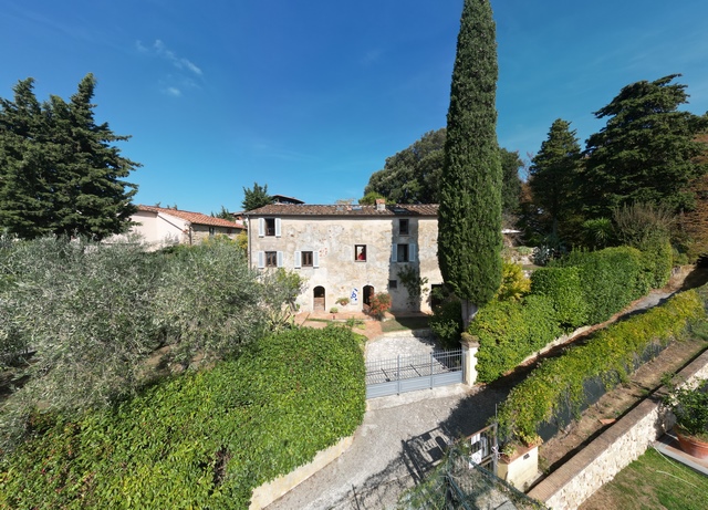 Real tuscan stone house with sea view in Bargecchia