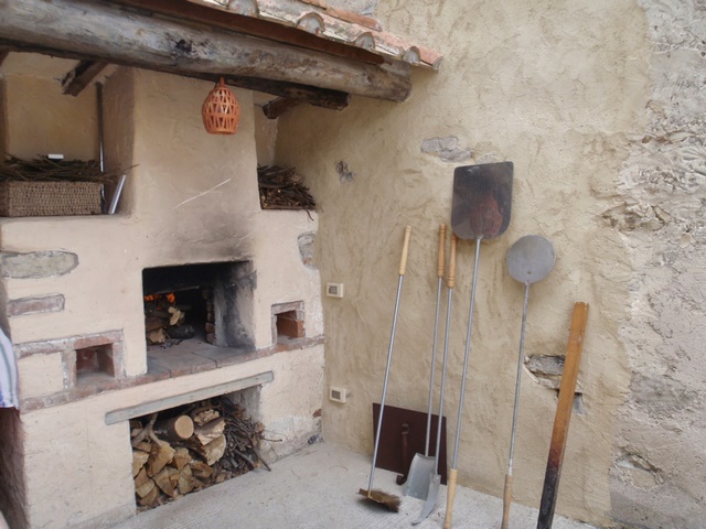 Real tuscan stone house with sea view in Bargecchia