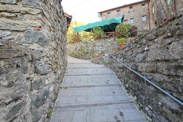 Typical stonehouse in Garfagnana