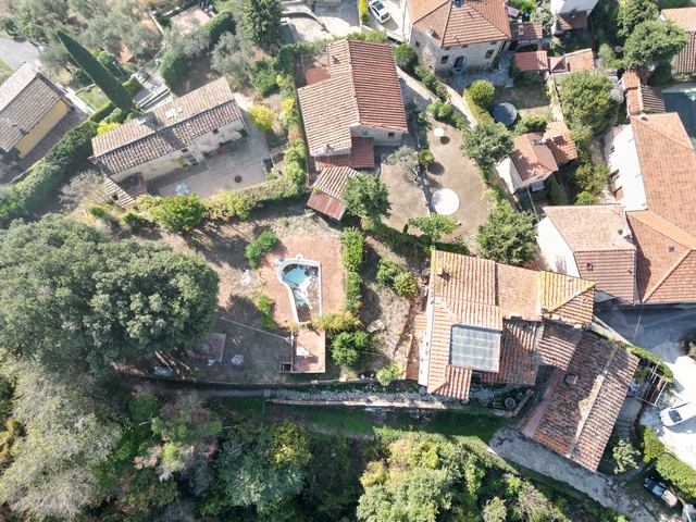 Antica torre di avvistamento con un panorama fantastico