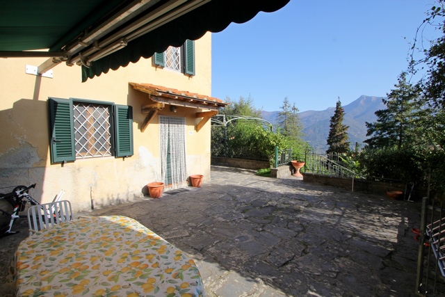 Large house near Camaiore