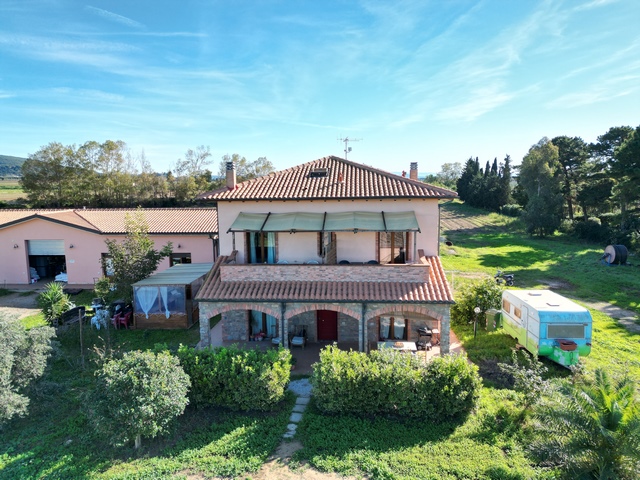 Sustainable Nut Farm & Agriturismo in Tuscany – Near the Sea