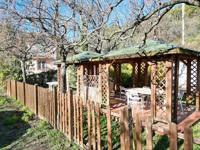 Renovierungsobjekt – Haus in den Hügeln bei Sarzana, Ligurien