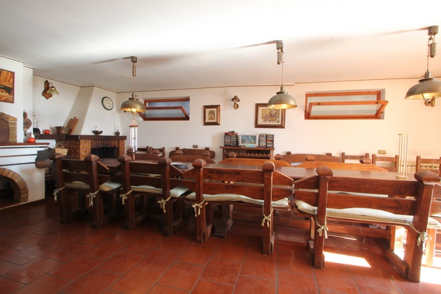 Renovierungsobjekt – Haus in den Hügeln bei Sarzana, Ligurien