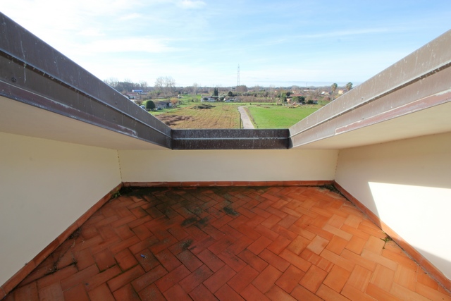 Investment Opportunity: Modern Home in Massa Montignoso, 3km from the Sea