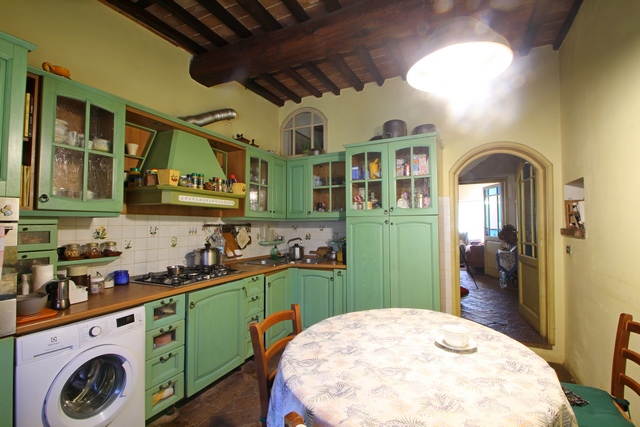 Traditional Tuscan Villa with Sea Views & Olive Grove