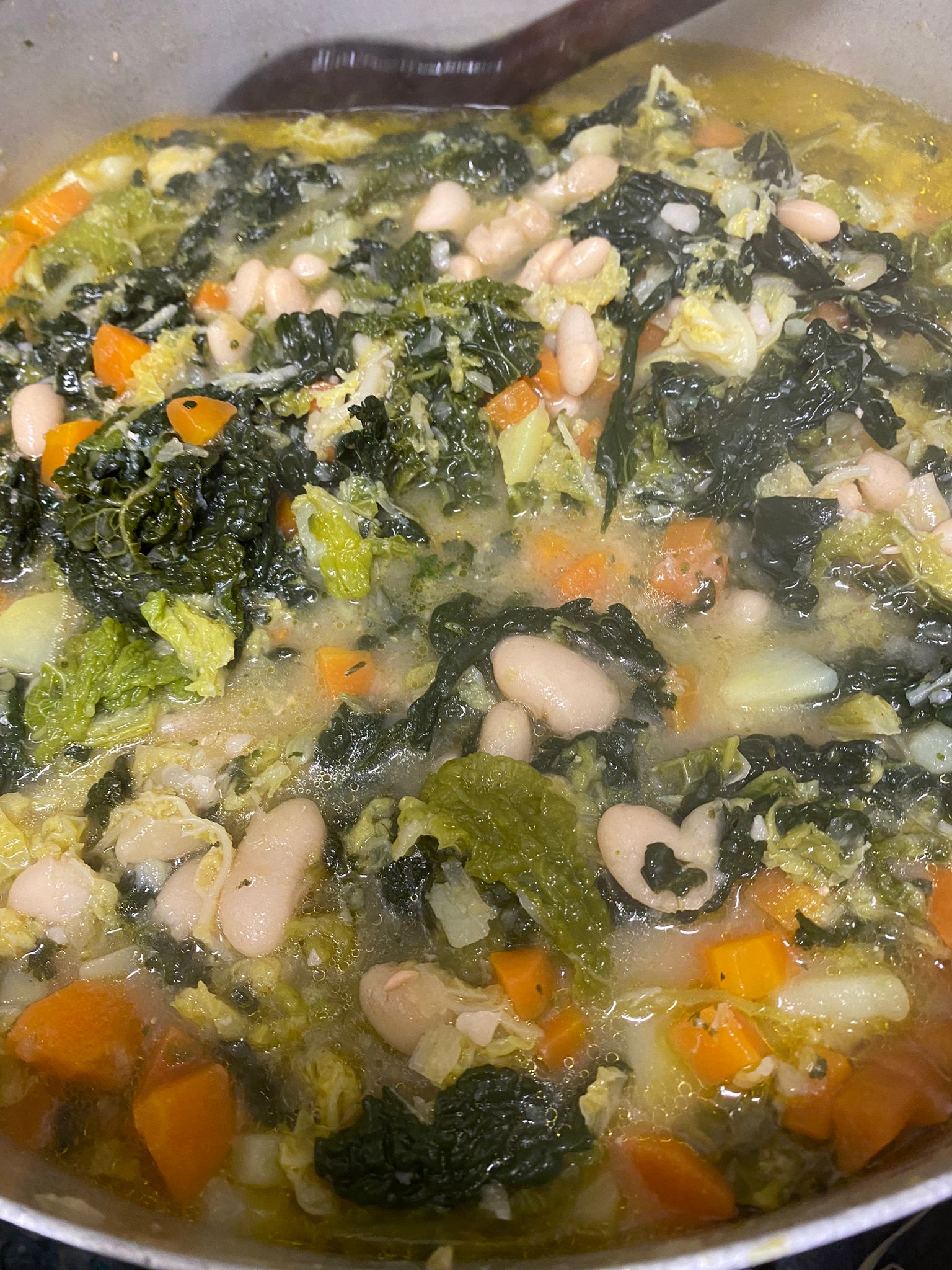 Famous tuscan vegetable soup