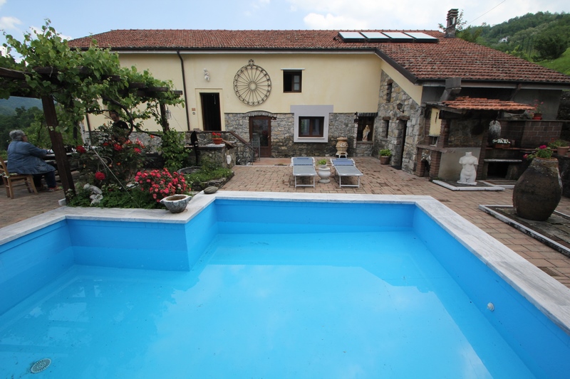Small Farm with Guesthouse, Stables & 13ha Land Near Cinque Terre