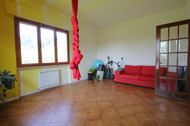 Spacious Villa with Annexe in Capannori, Near Lucca