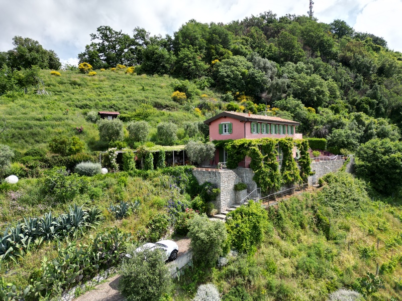 Elegant Villa with Pool & Breathtaking Sea Views in Versilia, Tuscany