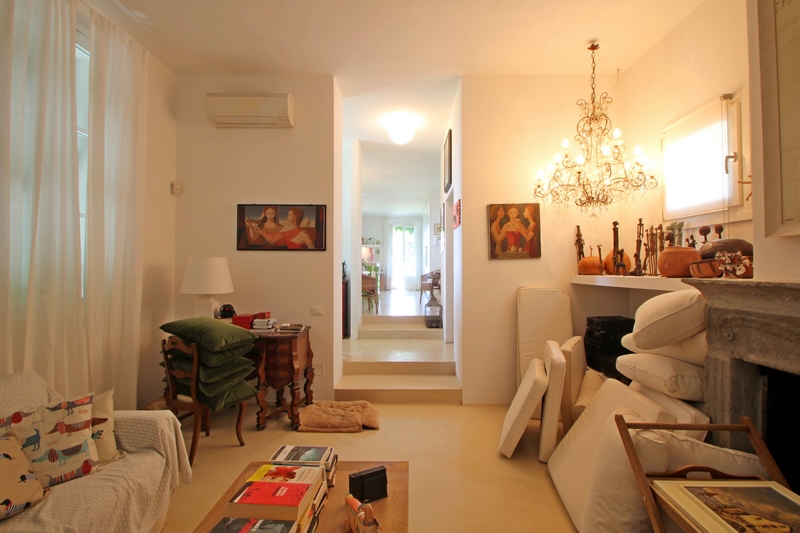 Elegant Villa with Pool & Breathtaking Sea Views in Versilia, Tuscany