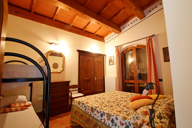Exclusive Tuscan Villa with Vineyard, Sea View & Pool in Candia, Massa