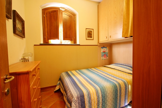 Exclusive Tuscan Villa with Vineyard, Sea View & Pool in Candia, Massa