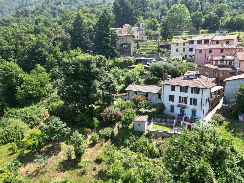 Haus mit Garten im Steindorf Giustagnana