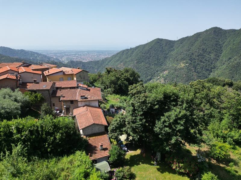 Haus mit Garten im Steindorf Giustagnana