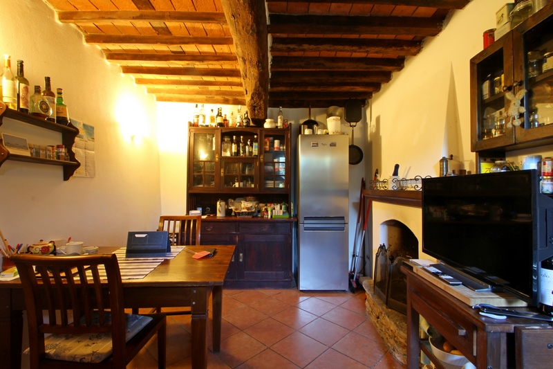 Haus mit Garten im Steindorf Giustagnana