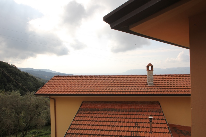 Rustic House in Fosdinovo – Option to Buy with House No. 177