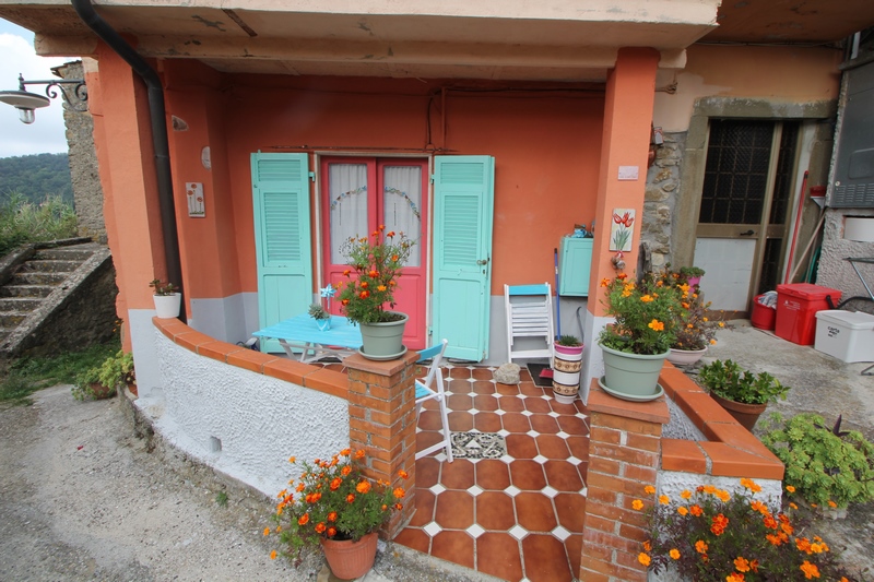 Rustic House in Fosdinovo – Option to Buy with House No. 177
