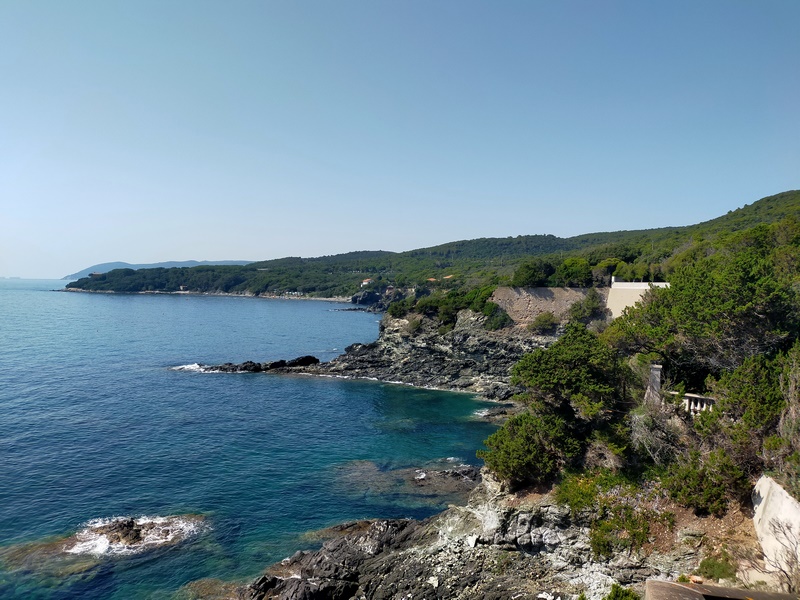 Urlaubsdomizil mit Zugang ins Meer