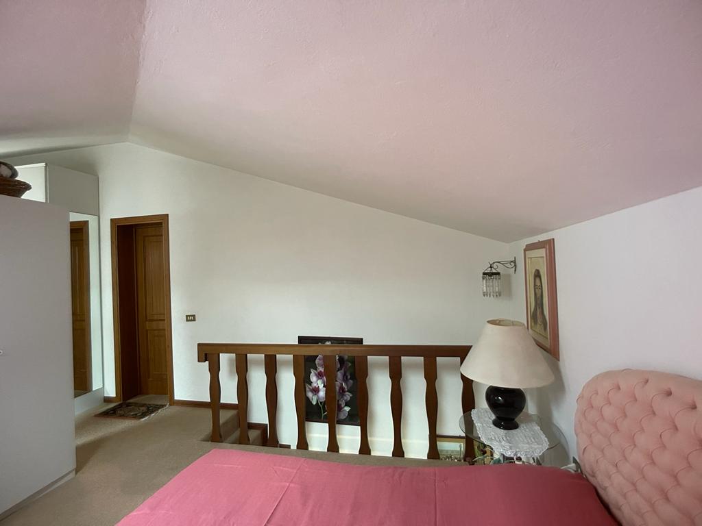 Exklusive Wohnung am Meer mit Privatem Park & Direktem Zugang