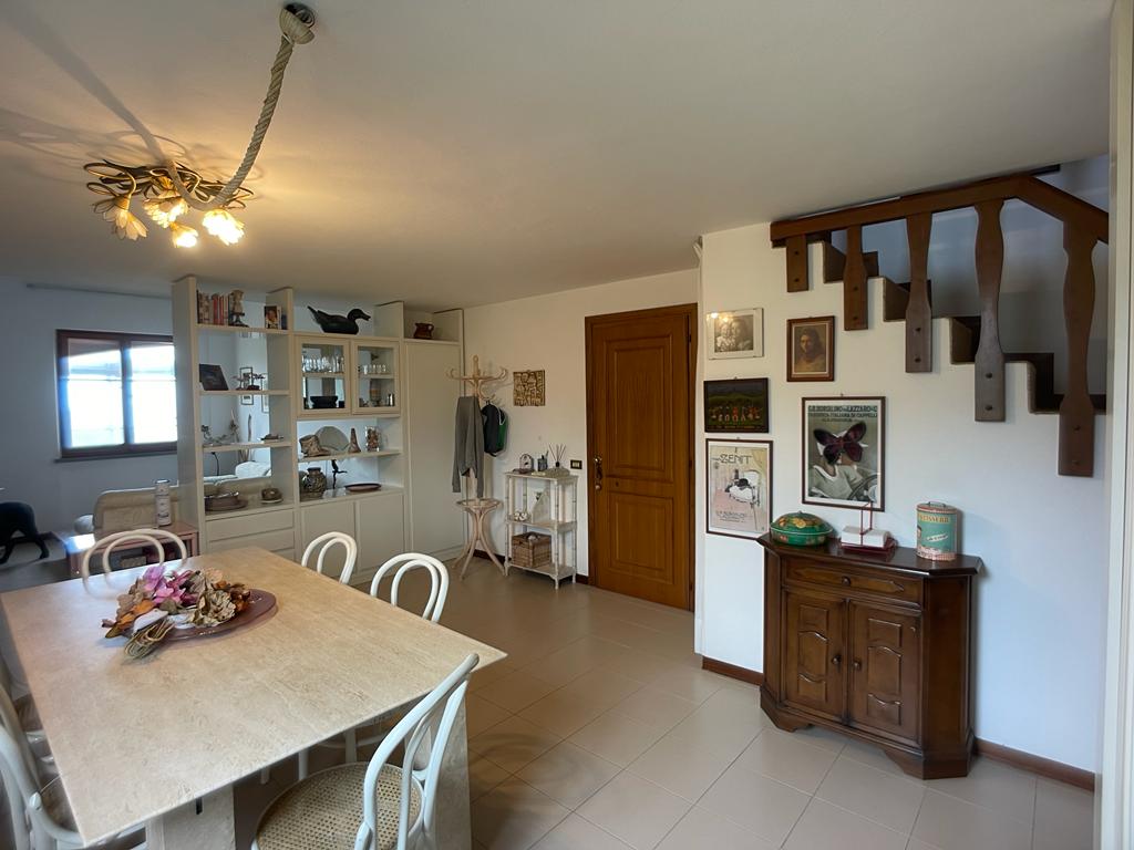 Exklusive Wohnung am Meer mit Privatem Park & Direktem Zugang