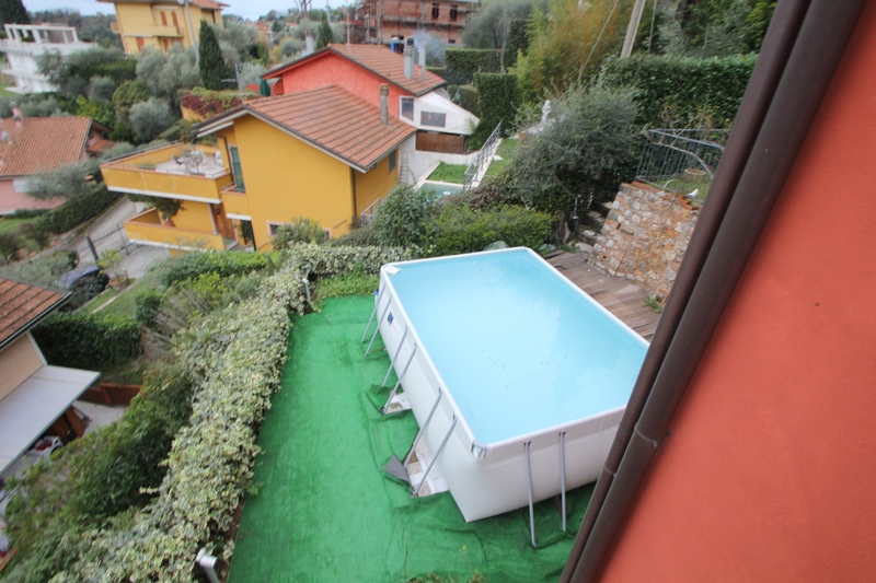 Villa in Corsanico with sea view