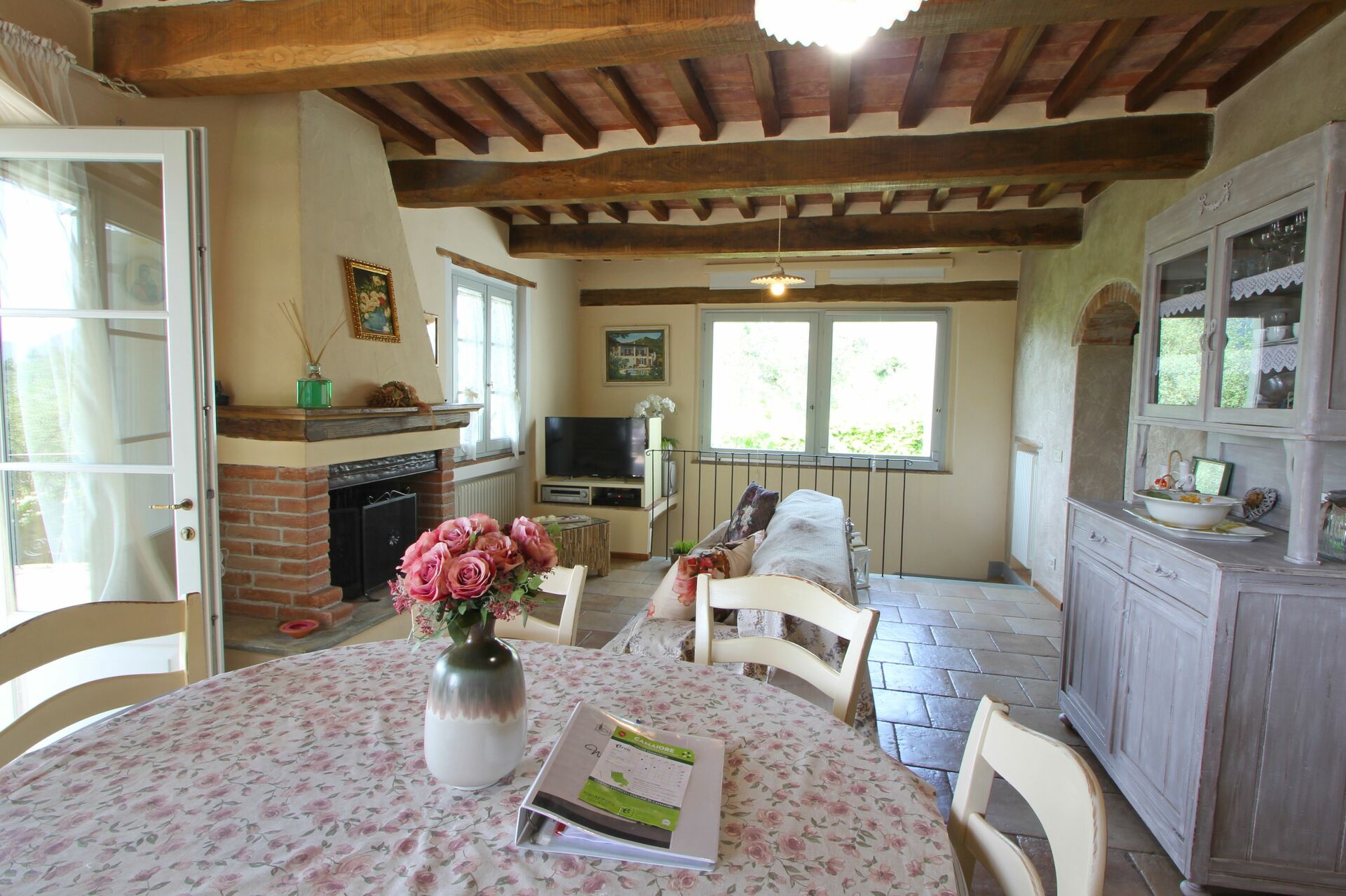 Tuscan Villa with Pool & Olive Grove – Montebello di Camaiore