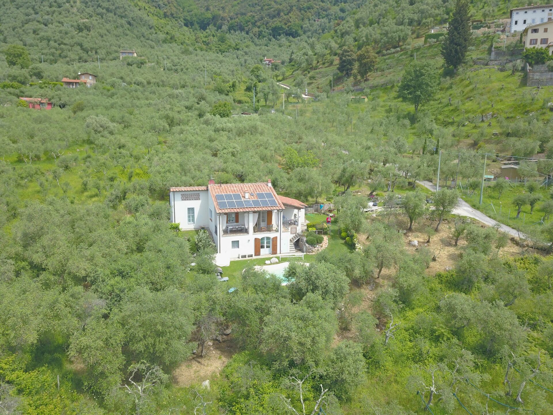 Steinhaus mit Pool bei Camaiore