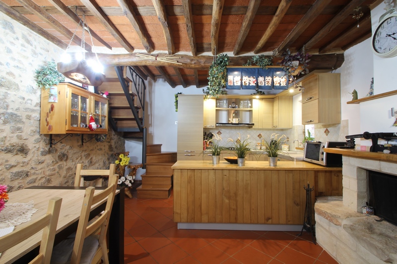 Unique 4-Floor Stone House with Large Garden near Camaiore