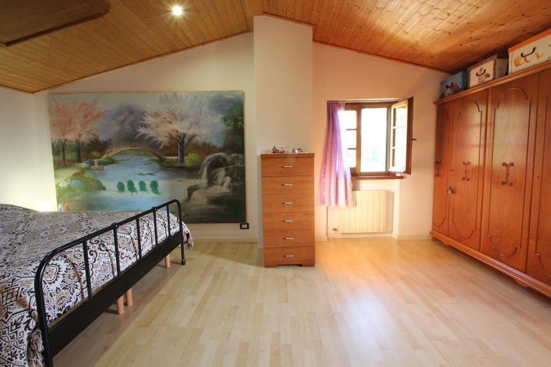 Unique 4-Floor Stone House with Large Garden near Camaiore