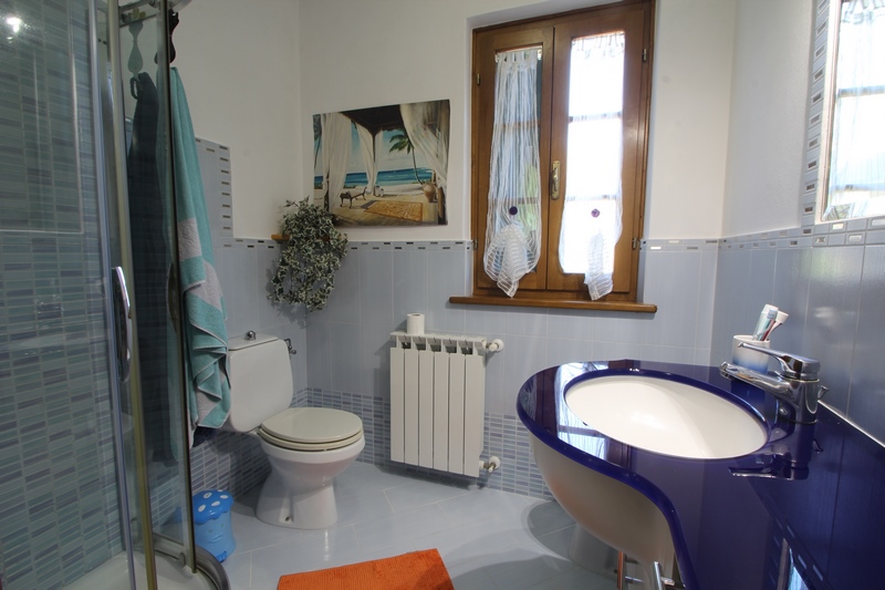 Unique 4-Floor Stone House with Large Garden near Camaiore