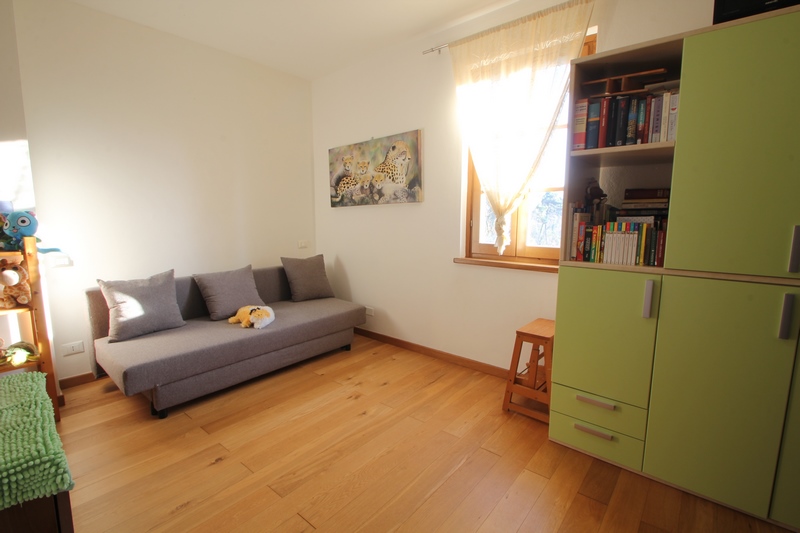 Unique 4-Floor Stone House with Large Garden near Camaiore