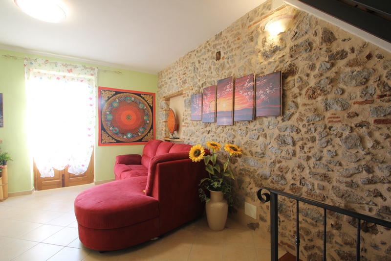 Unique 4-Floor Stone House with Large Garden near Camaiore