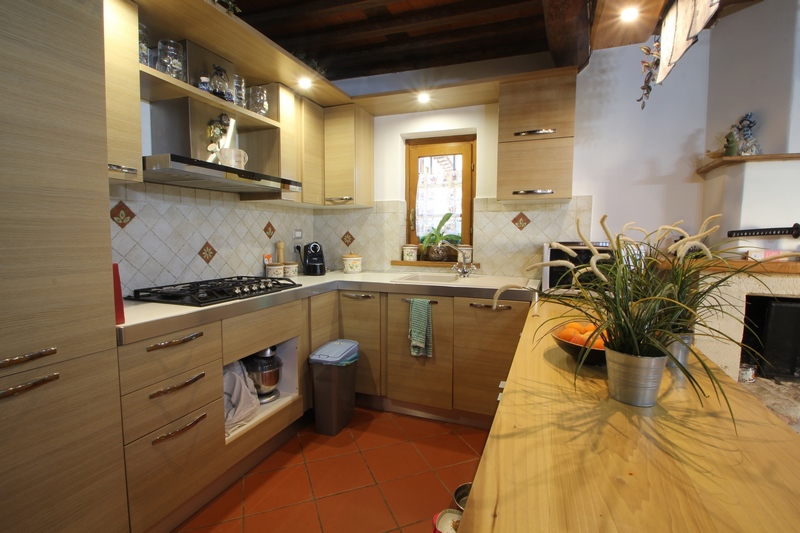 Unique 4-Floor Stone House with Large Garden near Camaiore