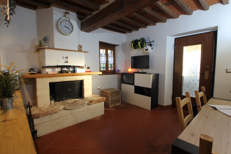 Unique 4-Floor Stone House with Large Garden near Camaiore
