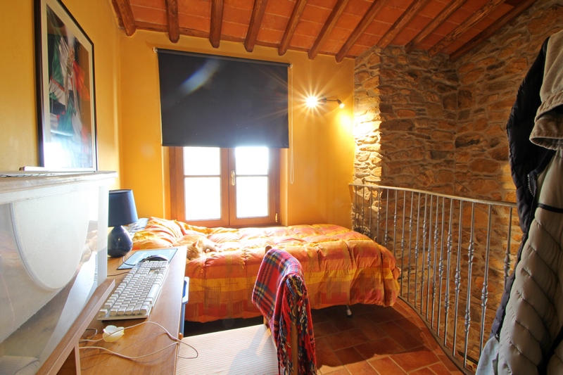 Restored stone house in Colle di Compito