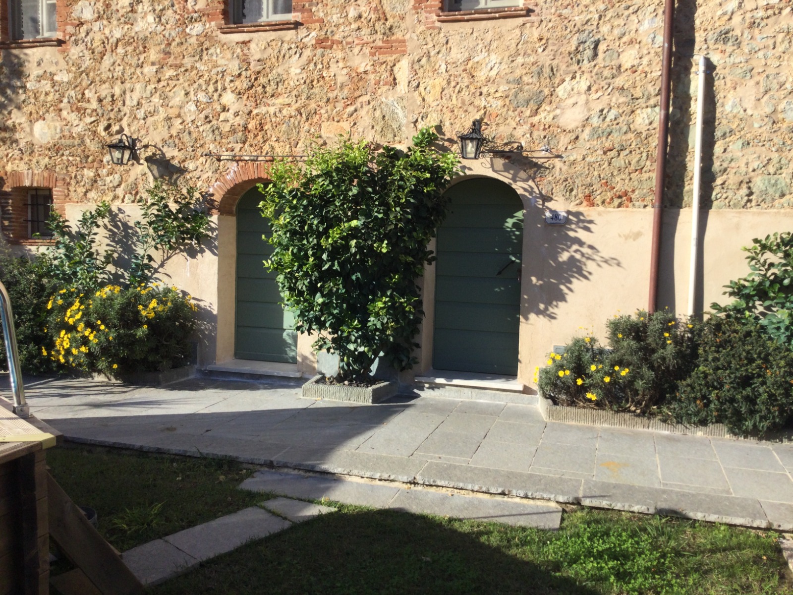 Ex-rural house near Camaiore