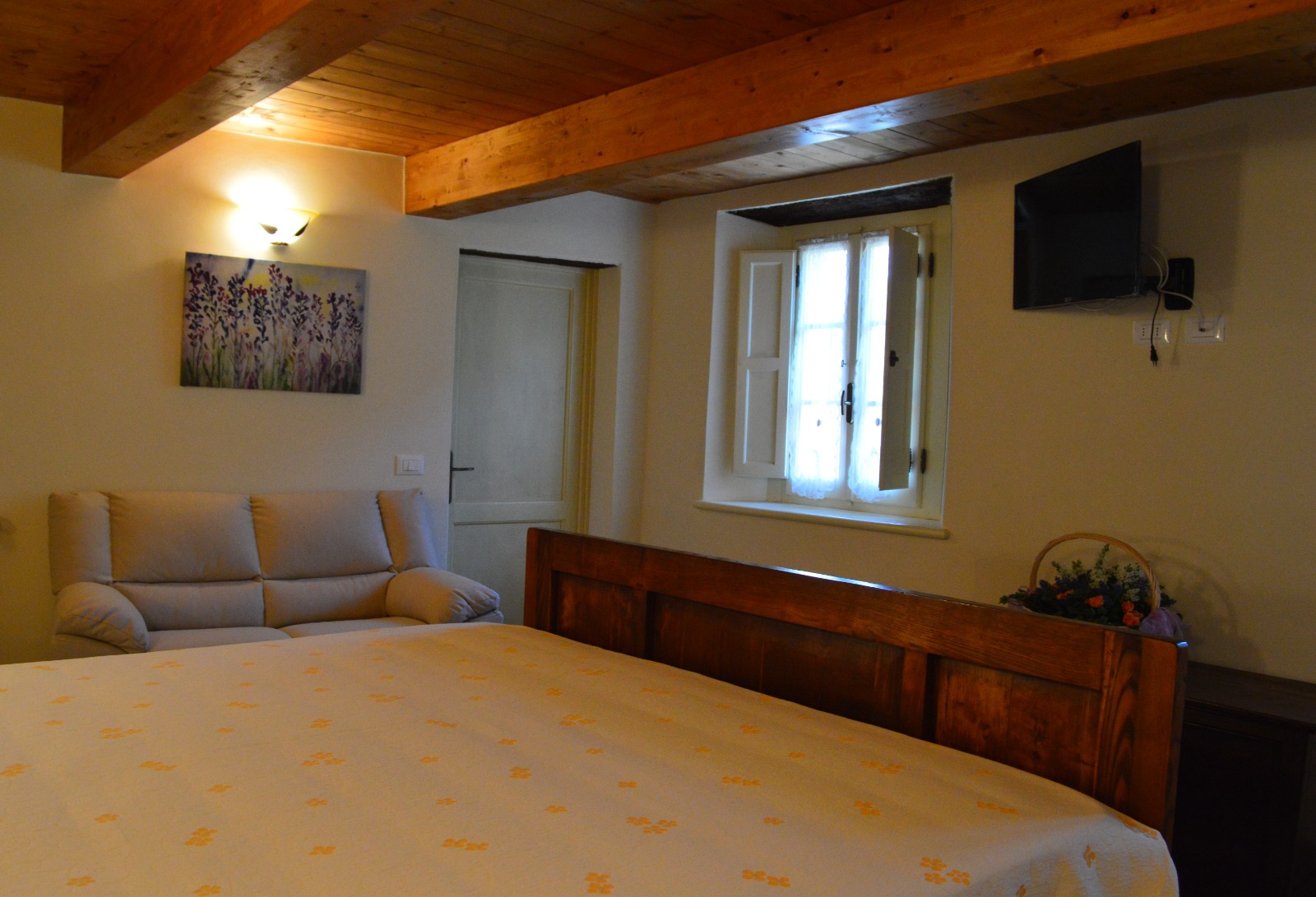 Renovated Stone House with Rustico & Pool near Montebello di Camaiore