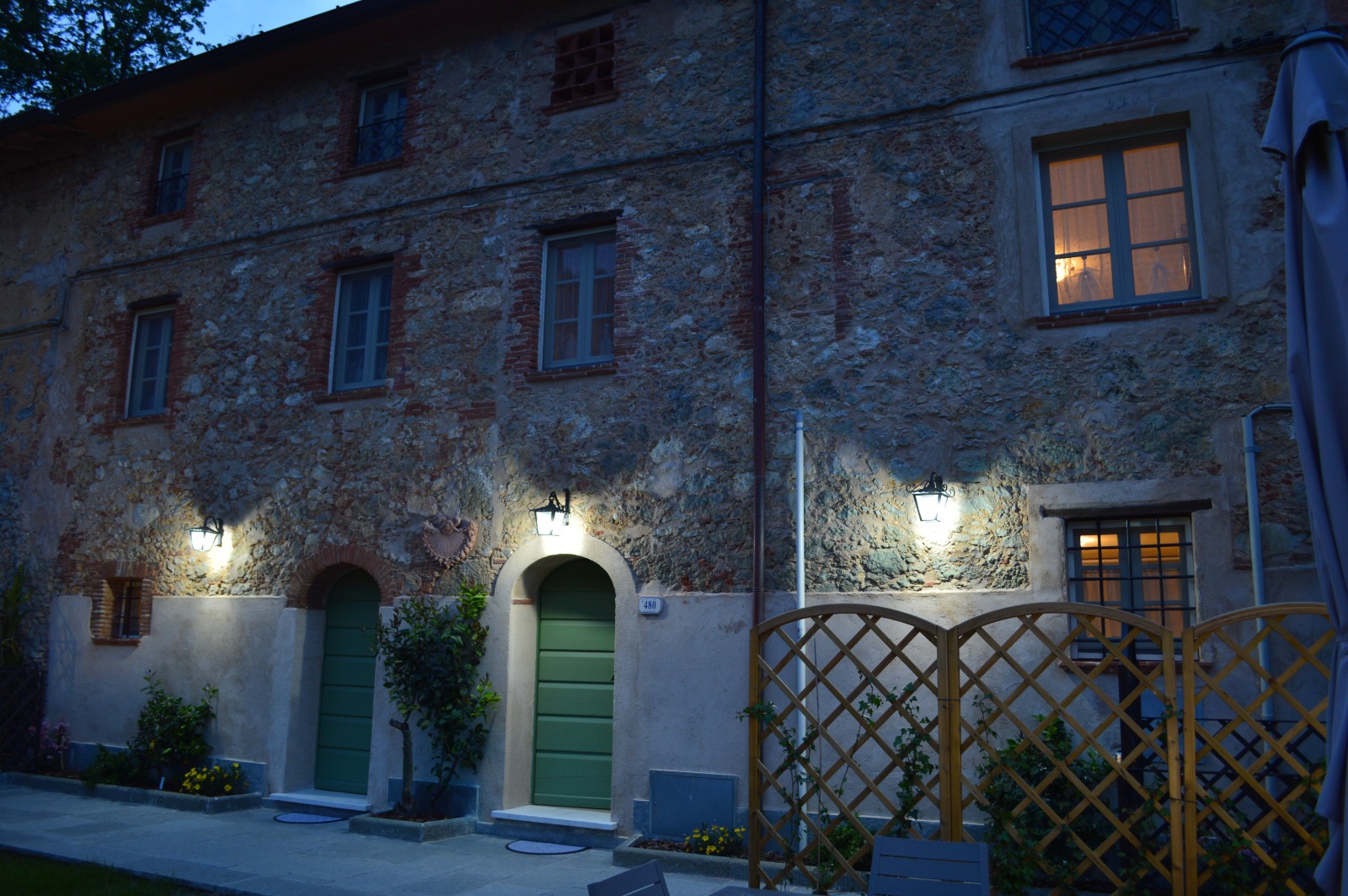 Ex-rural house near Camaiore