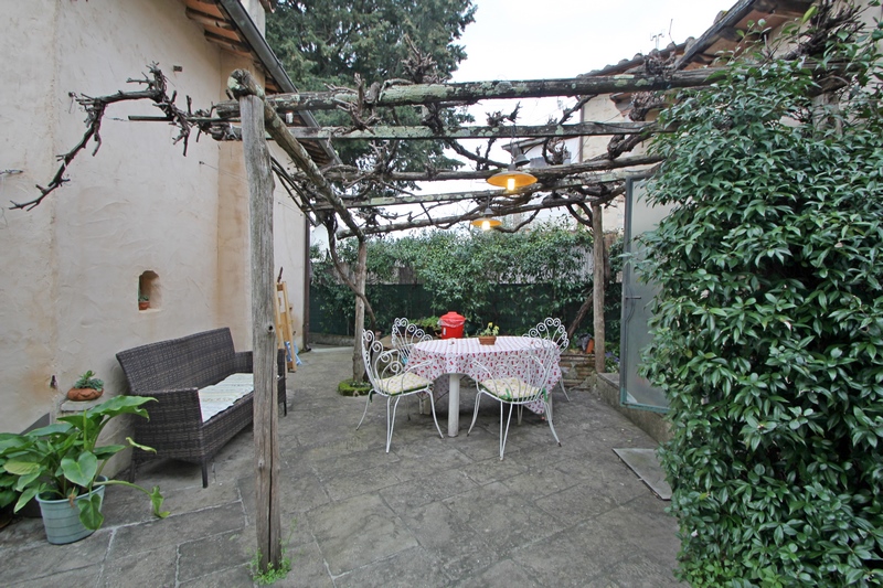 Charming Stone House with Cottage & Sea Views near Massarosa